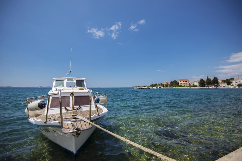 Apartments Petrcane Welcome Экстерьер фото