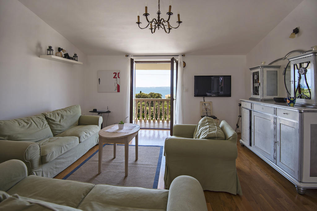 Apartments Petrcane Welcome Номер фото