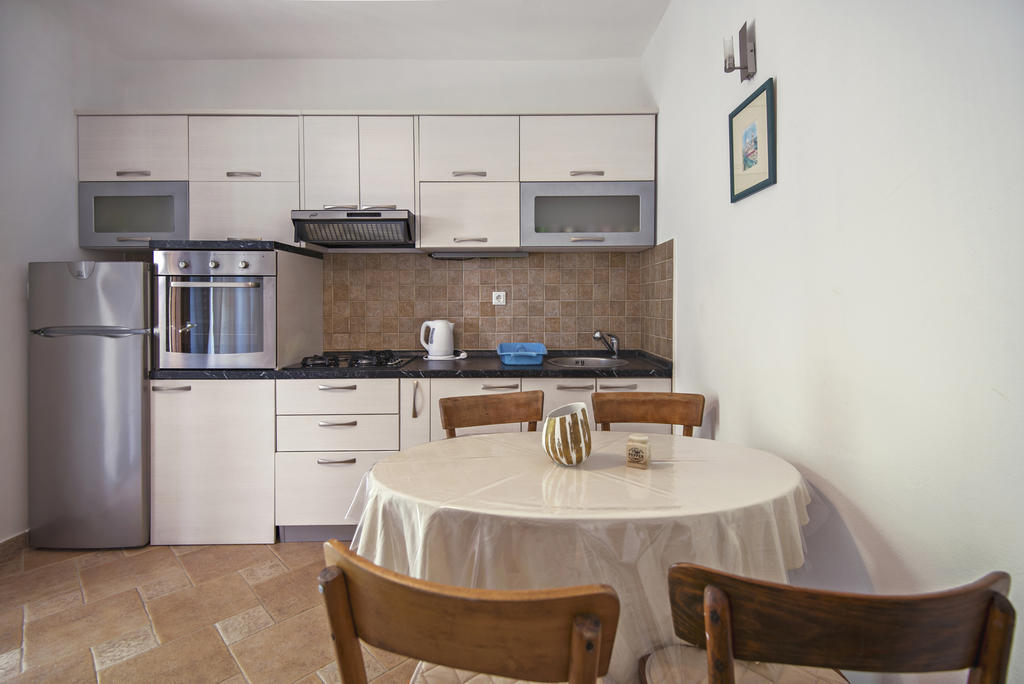 Apartments Petrcane Welcome Номер фото