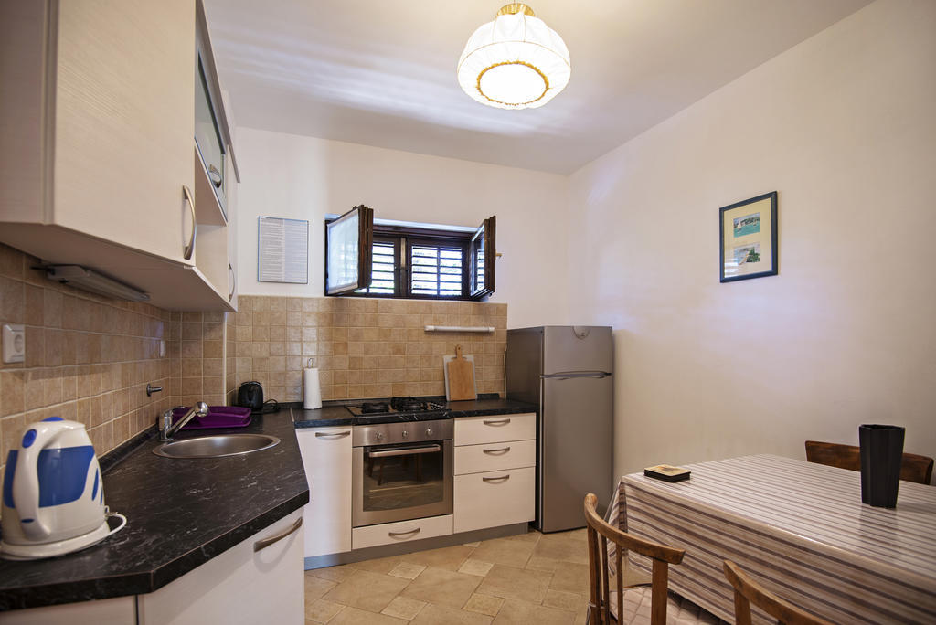 Apartments Petrcane Welcome Номер фото